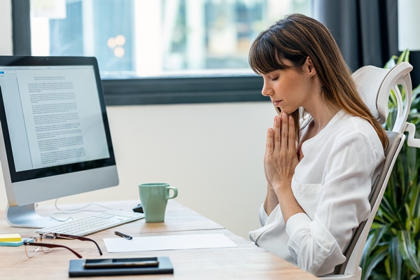 Empresas precisam estar atentas a cinco aspectos de saúde mental